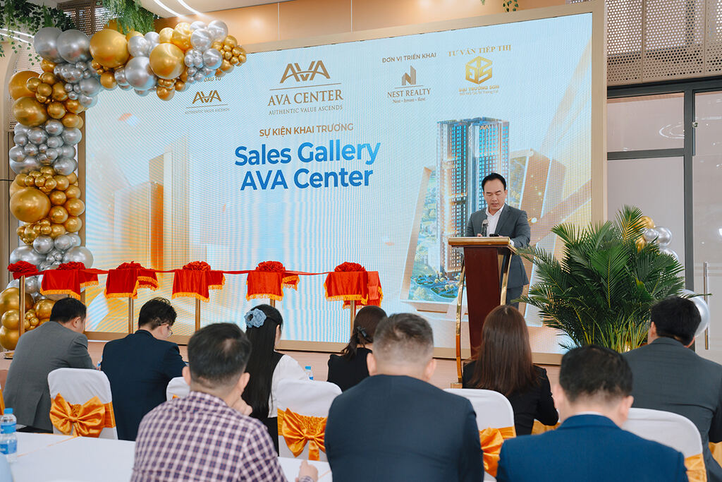 Ông Nguyễn Sơn Hải Long – Chủ tịch Tập đoàn AVA phát biểu tại sự kiện khai trương Sales Gallery